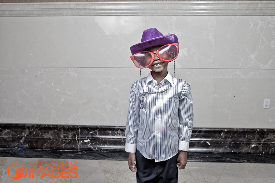 Smile Photo Booth, Boy with glasses and hat