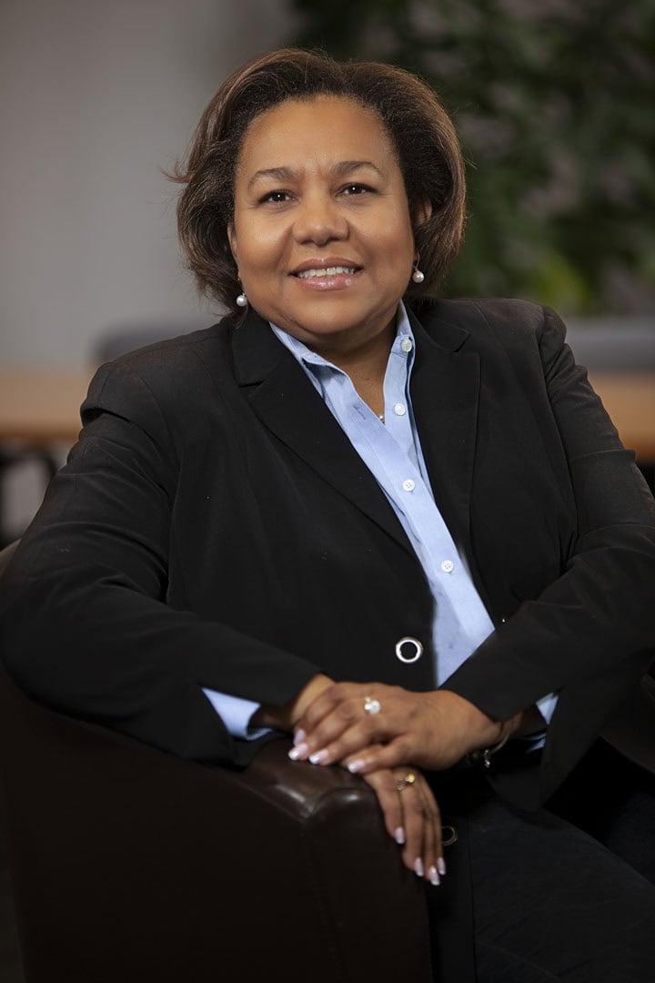 Executive headshot Toronto - senior portrait