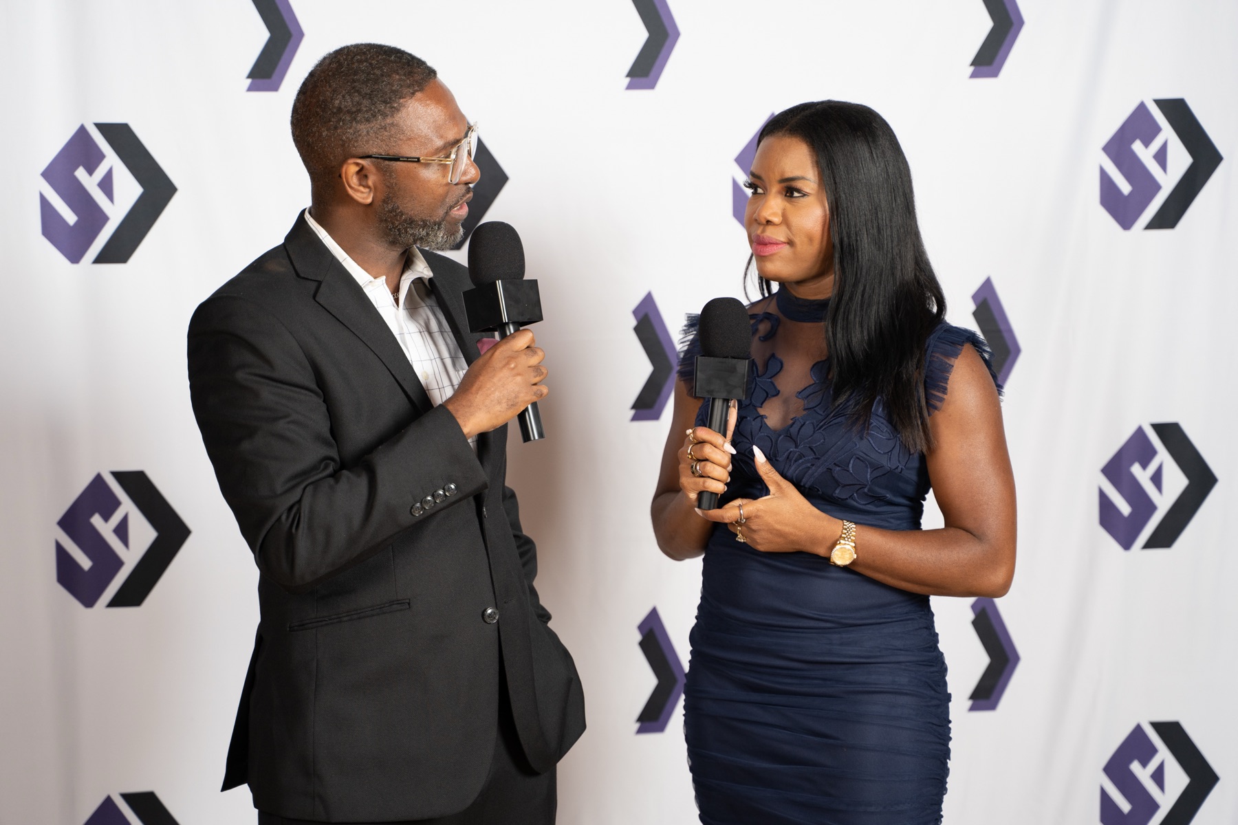 Event Voice Live interview video Toronto — executive interviewed on camera at a corporate gala
